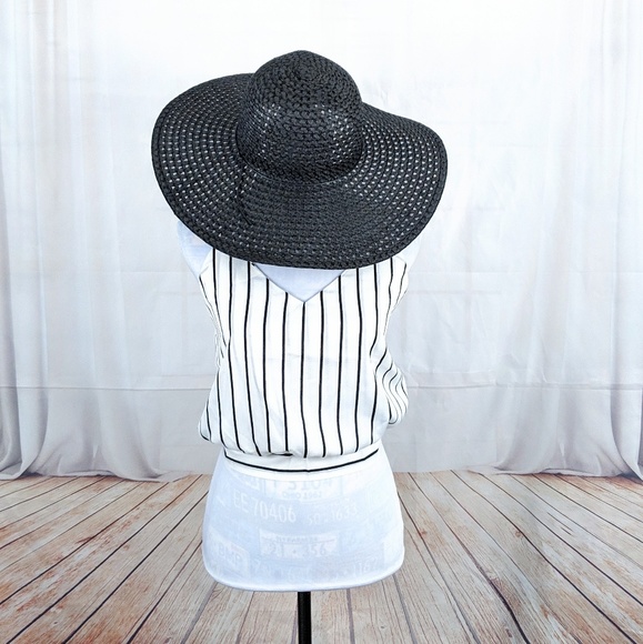 BOGO ITEM  Deleting today!! - Picture 5 of 8